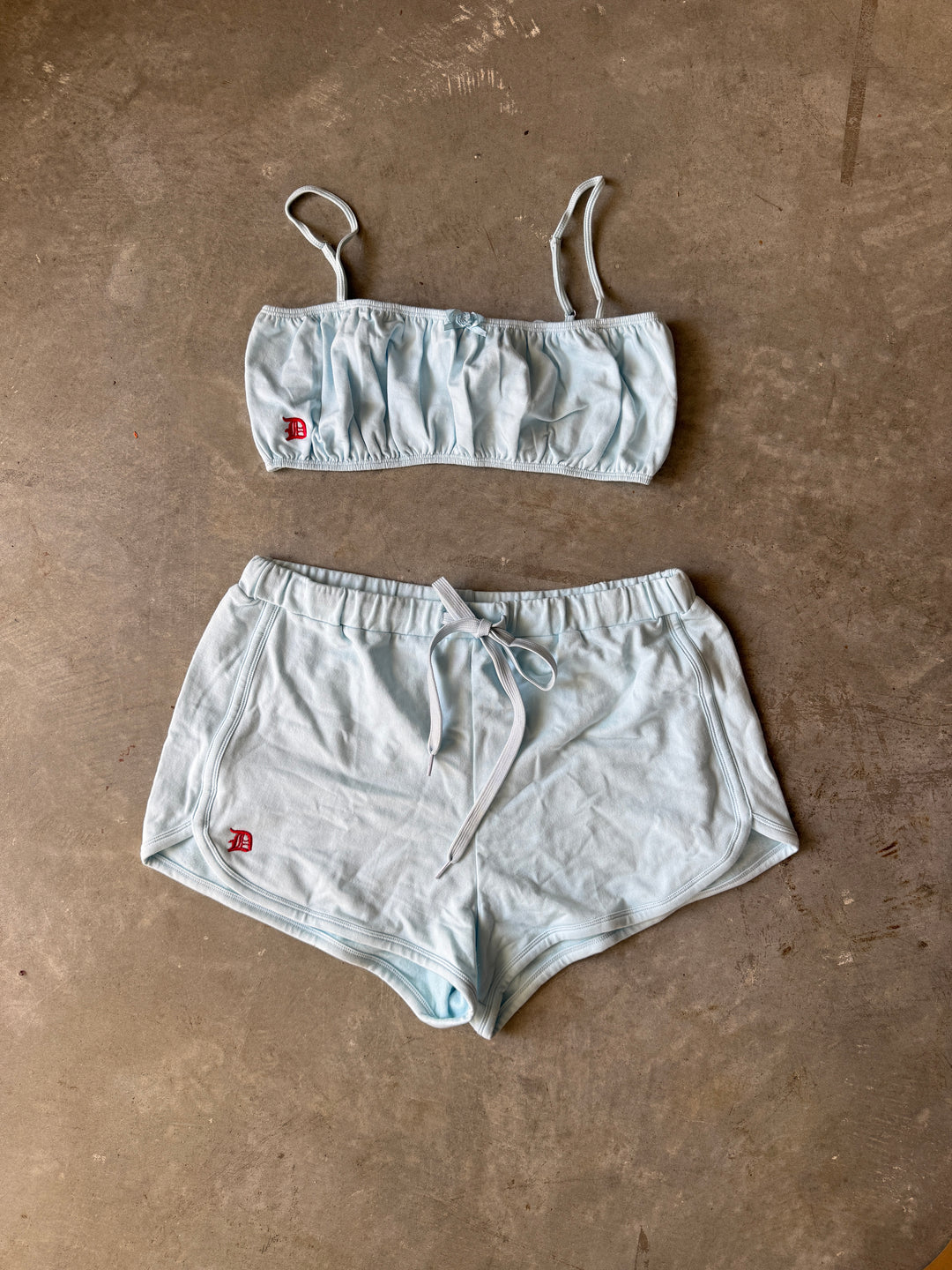 Sample - Snug wear shorts - multiple sizes and colours